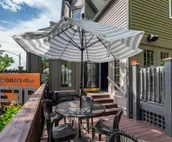Luxury vacation rental in the heart of Bloomington and the IU campus