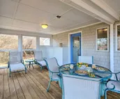 Birder’s Paradise Beachhouse < 2 Miles to Winery!