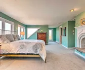 Birder’s Paradise Beachhouse < 2 Miles to Winery!