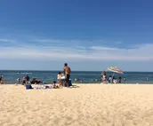 Chesterton “Golf View Estate” Midwest  Great Lake Beaches & Trails Of The Dunes!