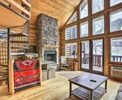 Jackson Condo w/ Fireplace < Half Mi to Snow King!