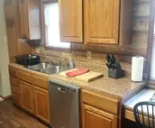 The Lodge: Five blocks from Old Town and close to Intrust Arena