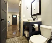 Cozy, modern cabin located in Seward, Alaska!