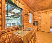 Cozy Davis Cabin w/ Deck - Nestled by Honey Creek!
