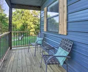 Cozy Chic Broken Bow Cabin w/ Fire Pit & Grill!