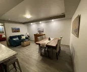 Beautiful Nottingham House: Secluded but Close to Town
