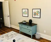 Spacious 3BD Loft in Heart of Downtown Lawrence. Licensed STR with parking.