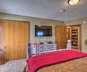 Hills City Hideaway 12 Miles to Mt Rushmore!