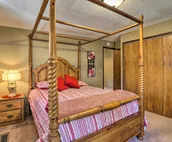 Hills City Hideaway 12 Miles to Mt Rushmore!