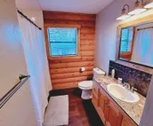 Spacious cabin  in rural area close to Turner Falls and Chickasaw National Park