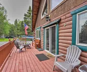 Blind Bear Lodge ~ 1 Mile to Kenai River Fishing!