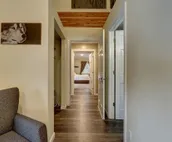 4 Master Suites in the Heart of Alaska...Abby's Place.....