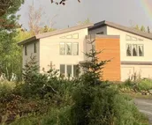 4 Master Suites in the Heart of Alaska...Abby's Place.....