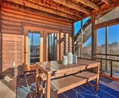 Updated Cabin w/ 360-Degree Mtn View: 1 Mi to Lake