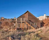 Updated Cabin w/ 360-Degree Mtn View: 1 Mi to Lake