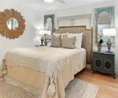 Waterfront-“A Frame Memories” Chef/Massage/Yoga