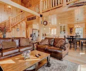 OE Beautiful modern log home on 17 acres, private, views, fire pit, Ping Pong...
