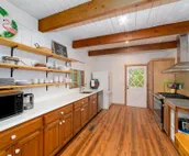 Burton Bass Lodge - Rare, renovated family retreat in Murray Cove, Lake Burton
