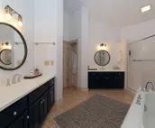 Burton Bass Lodge - Rare, renovated family retreat in Murray Cove, Lake Burton