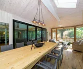 Burton Bass Lodge - Rare, renovated family retreat in Murray Cove, Lake Burton