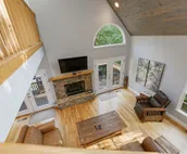Retreat 52 - Fully-loaded, modern rustic family retreat in Innsbruck Golf Resort