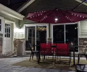 Huge Home and Yard Perfect For Groups & Families!