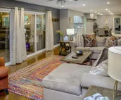 Huge Home and Yard Perfect For Groups & Families!