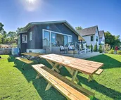 Modern Lake Michigan Home with 3 Lakefront Decks!