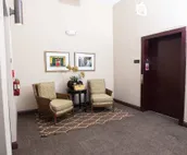 7 Beds off Georgia Street Near Convention Center