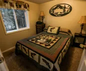 Cozy Waterfront Cabin, Central Kenai - Alaskan Sunset Cabins: 'Kalgin'