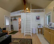 Cozy Waterfront Cabin, Central Kenai - Alaskan Sunset Cabins: 'Kalgin'