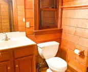 Lakeside Log Cabin
Wedding Venue • Hunting • Fishing