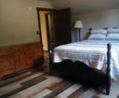 Elk Haven Vacation Cabins, Custer SD, The Blue Bird's Nest