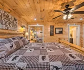 Broken Bow Bungalow - Relaxed Retreat with Deck!