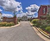 Spacious Afton Townhome, Walk to Lake + Restaurant