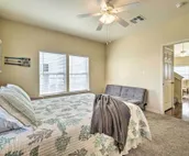 Spacious Afton Townhome, Walk to Lake + Restaurant