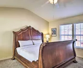 Spacious Afton Townhome, Walk to Lake + Restaurant