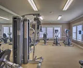 Spacious Afton Townhome, Walk to Lake + Restaurant