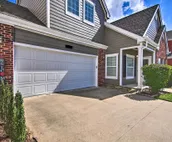 Spacious Afton Townhome, Walk to Lake + Restaurant