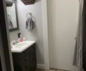 Clean, Cozy, Hottub, pool