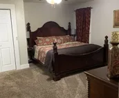 Clean, Cozy, Hottub, pool