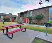 OU Sooner | Pool+Gym | BBQ | Smart TV | 100mb | WD