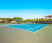 Sea Colony Tennis townhouse with private screened porch basketball, pool, & gym