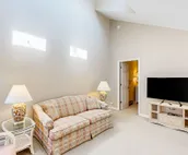 Sea Colony condo with beach access, water views, shared pool & tennis