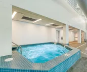 Sea Colony condo with beach access, water views, shared pool & tennis