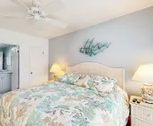 Sea Colony condo with beach access, water views, shared pool & tennis