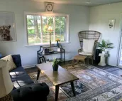 5 mins to dtwn Carmel 🔸 3 en-suite baths