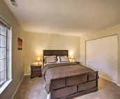 Indy Condo w/ Office < 3 Mi to Broad Ripple!