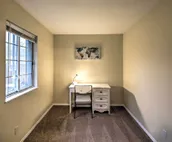 Indy Condo w/ Office < 3 Mi to Broad Ripple!
