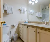 Spacious townhouse with ski & mountain views, deck, grill, & fireplace